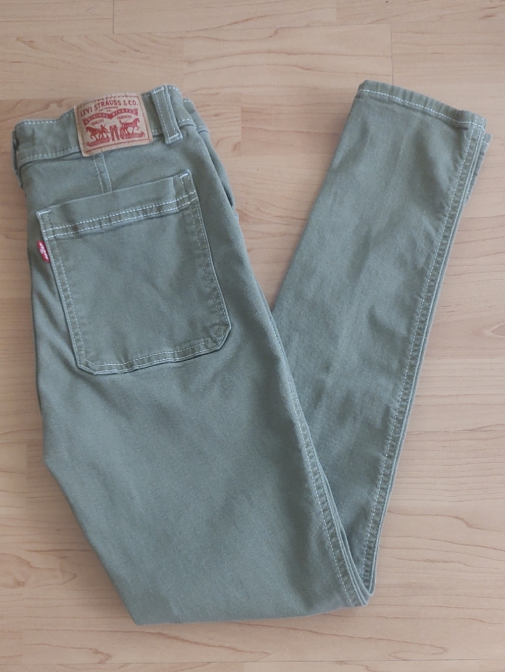 Levi's Olive High Rise Skinny Jeans